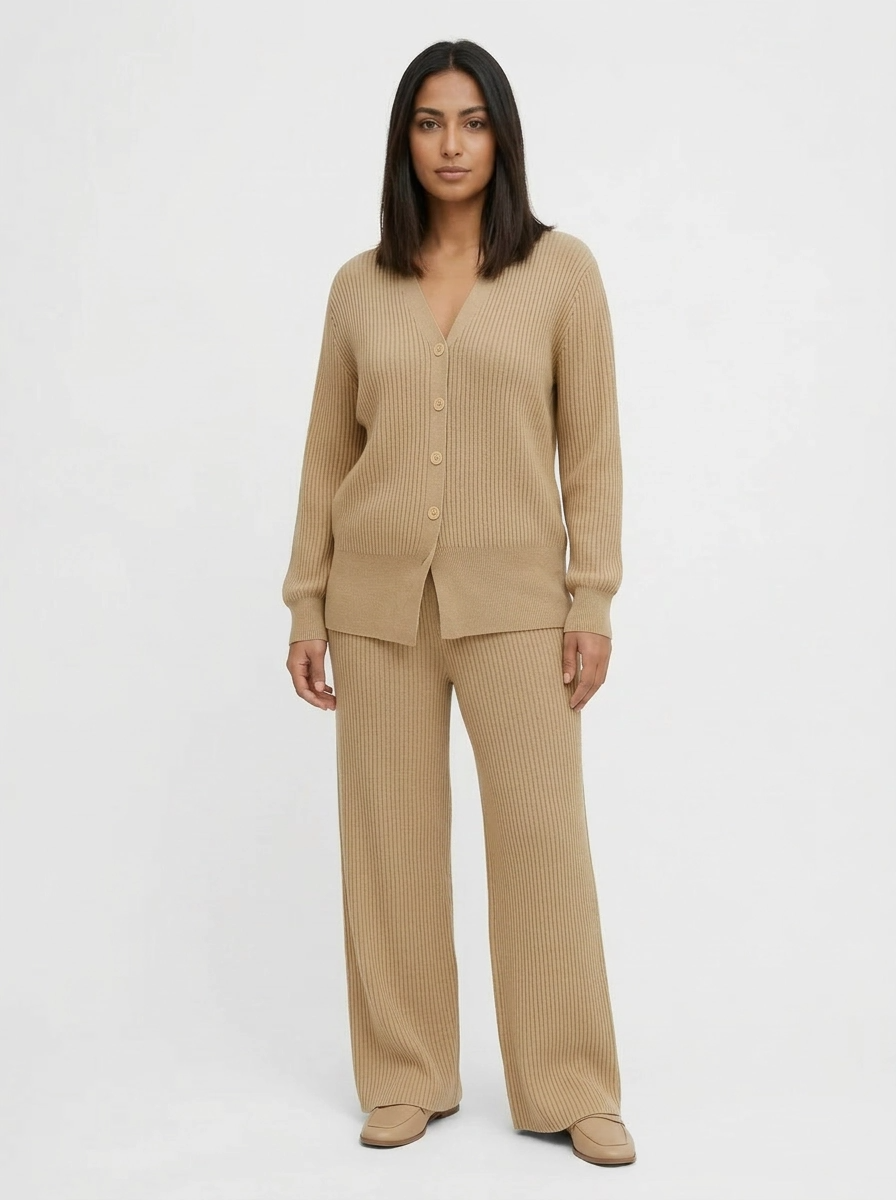 Eleeza Ribbed Button-Up Lounge Set